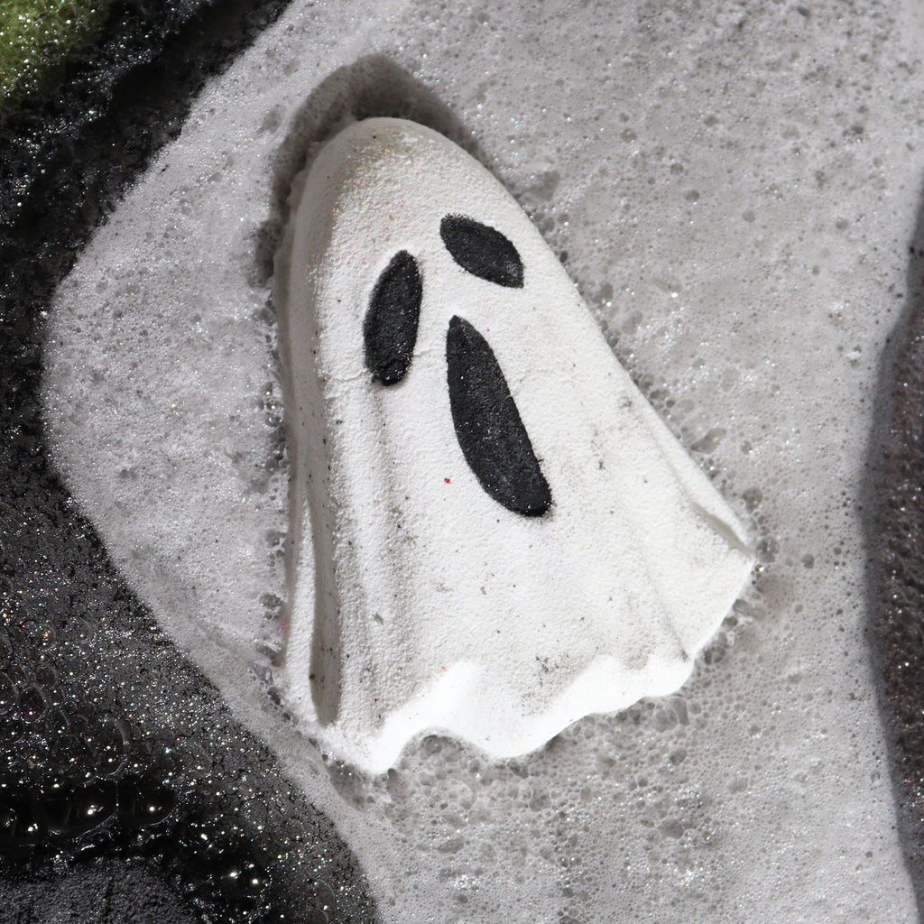 Ghost Halloween Bath Bomb 65g